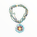 Collar flor azul